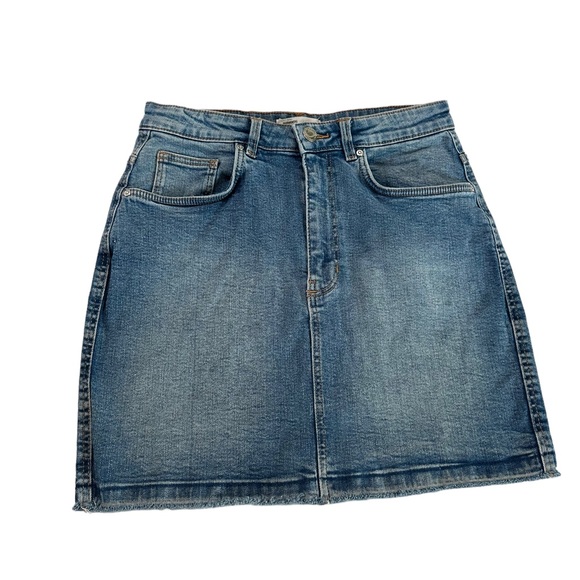 Authentic Denim by TRF Trafaluc Distressed Hem Skirt Size M - Picture 10 of 17